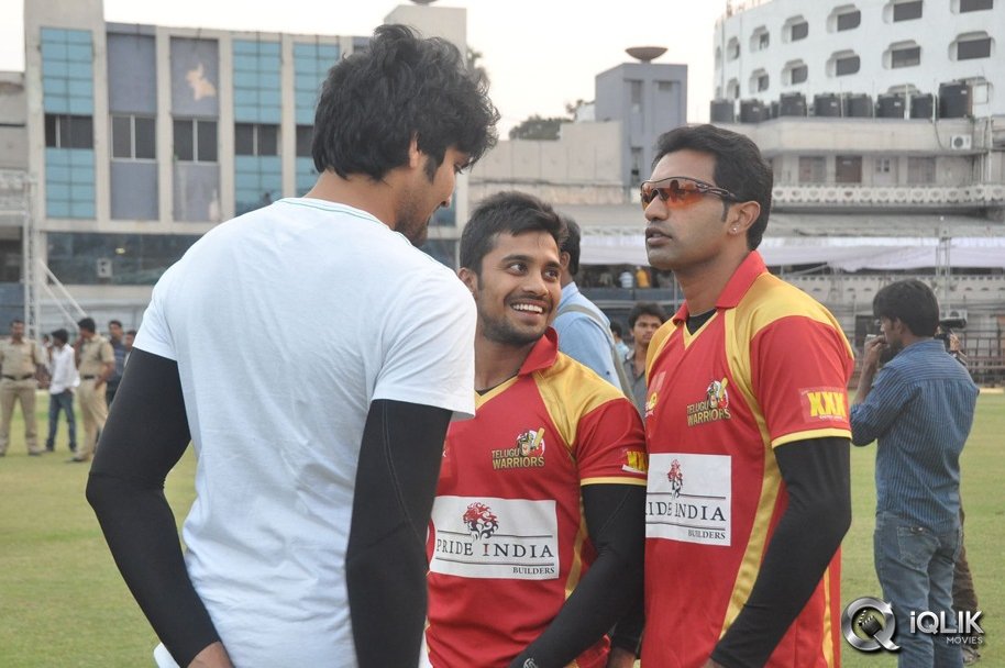 CCL-4-Telugu-Warriors-Match-Practice-and-Press-Meet
